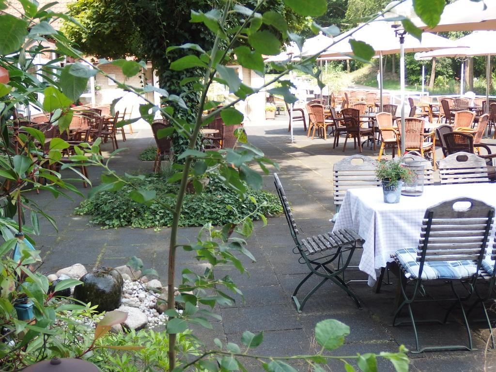 היטזאקר Ferien- Und Wellnesshotel Waldfrieden מראה חיצוני תמונה